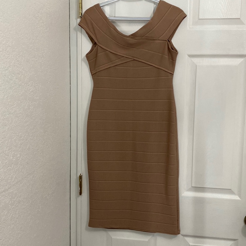 DEREK HEART DRESS WOMAN’S SIZE LARGE